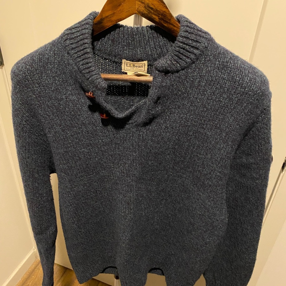 Men's L.L.Bean Classic Ragg Wool Henley Sweater in Nautical Navy, Size Medium